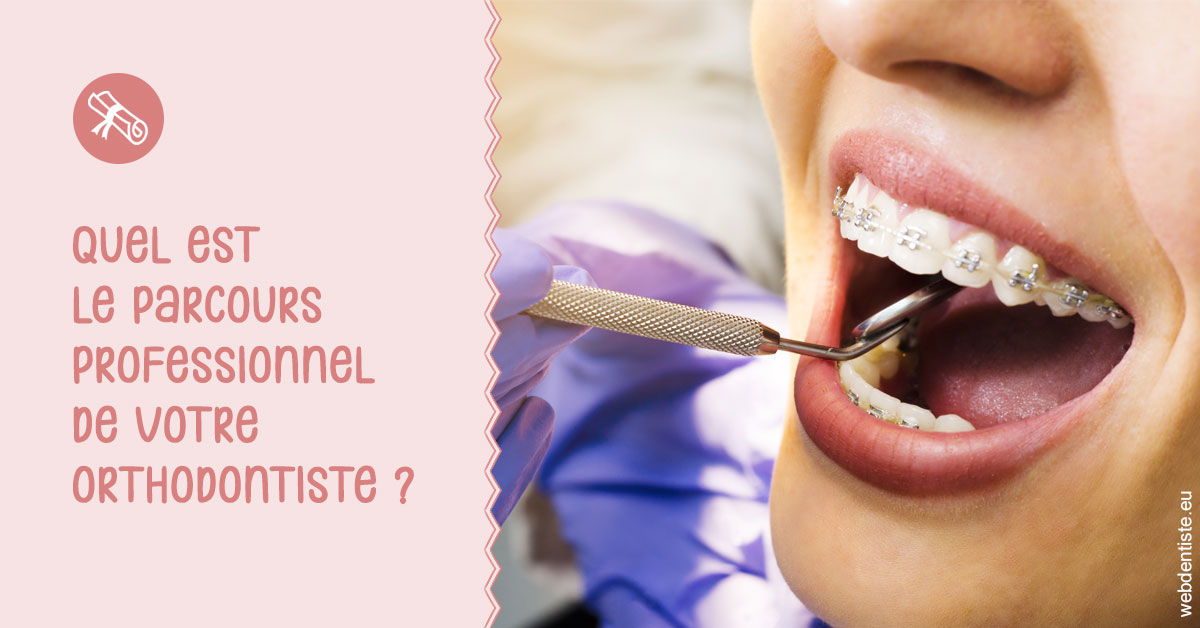 https://selarl-couchat-et-associes.chirurgiens-dentistes.fr/Parcours professionnel ortho 1
