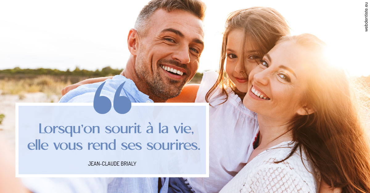 https://selarl-couchat-et-associes.chirurgiens-dentistes.fr/T2 2023 - Jean-Claude Brialy 1